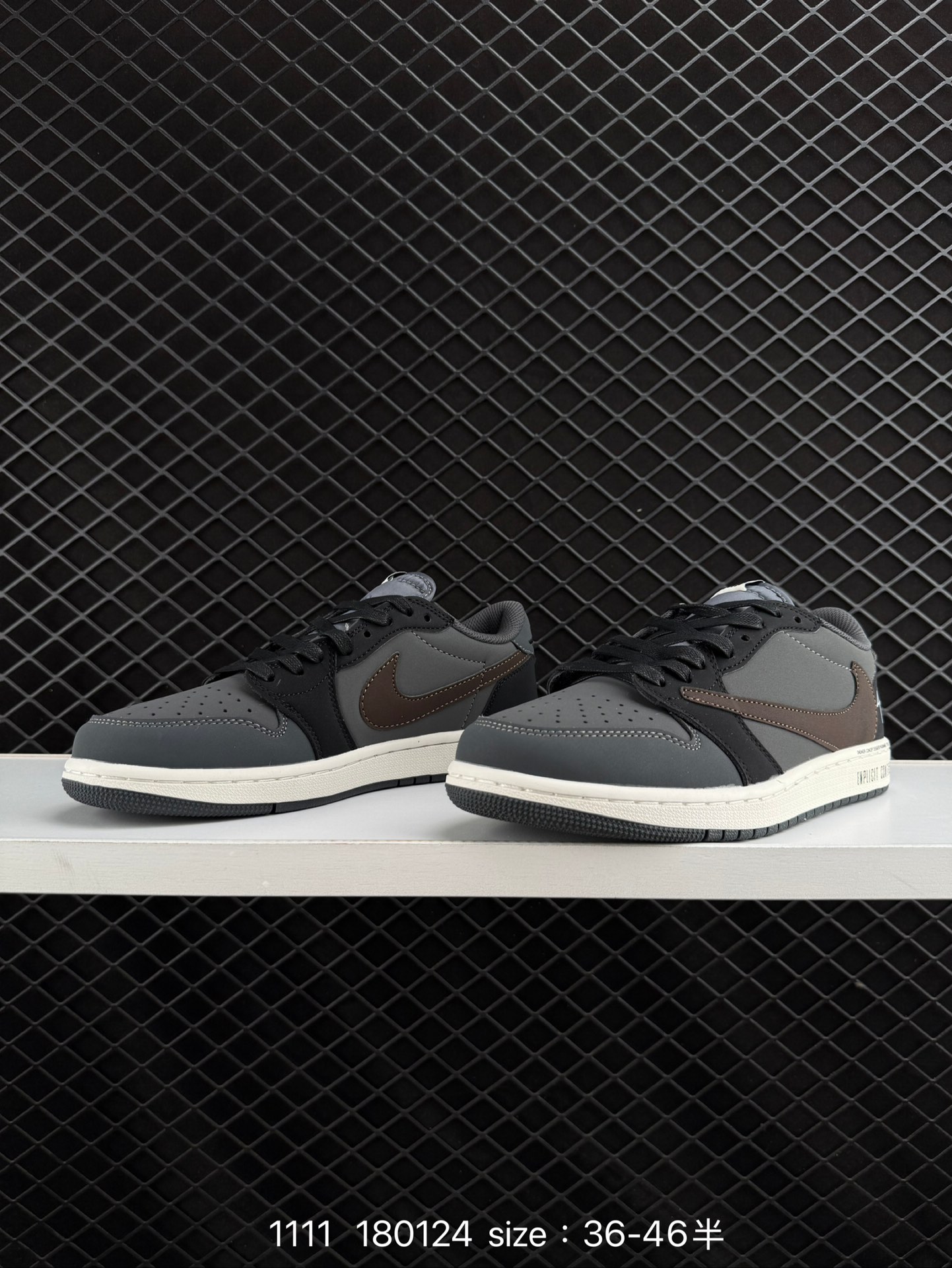 Travis Scott x Air Jordan 1 ” Reverse Mocha “